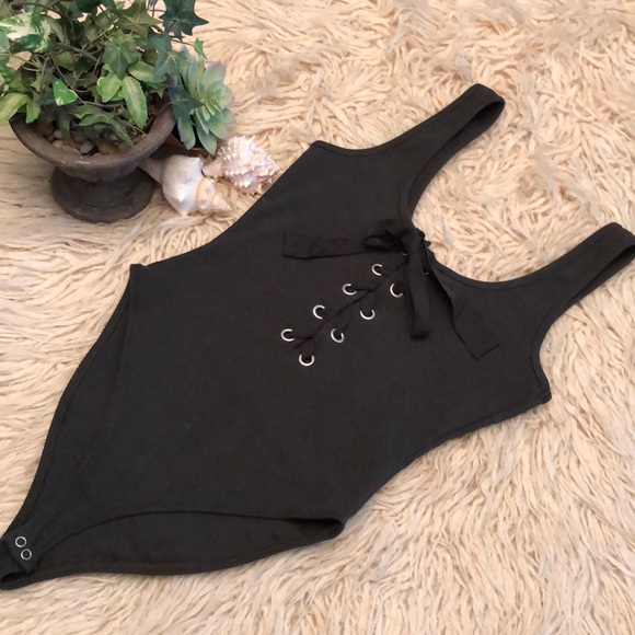 Forever 21 Tops - NWOT-Forever 21 lace up bodysuit